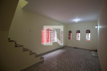 Sala de casa à venda com 3 quartos, 125m² em Parque Savoi City, São Paulo