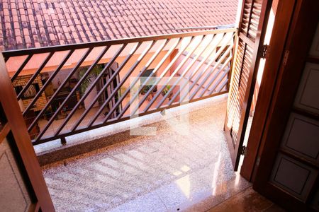 Casa à venda com 220m², 3 quartos e 4 vagasVaranda do Quarto 2