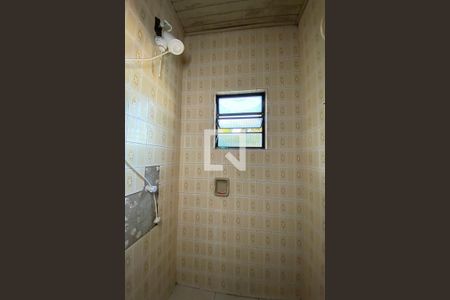 Casa à venda com 140m², 2 quartos e 2 vagasBanheiro