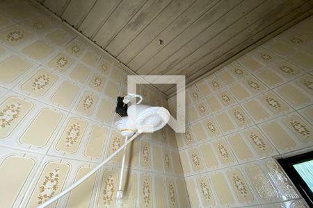 Casa à venda com 140m², 2 quartos e 2 vagasBanheiro