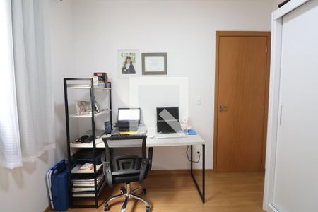 Quarto 2 de apartamento à venda com 2 quartos, 41m² em Igara, Canoas