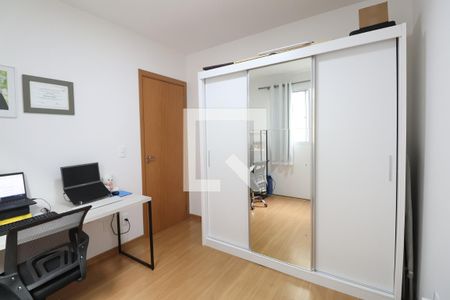 Quarto 2 de apartamento à venda com 2 quartos, 41m² em Igara, Canoas