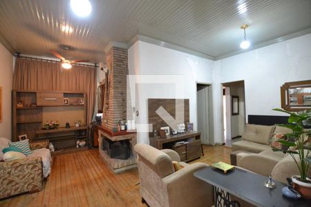 Sala de casa à venda com 3 quartos, 180m² em Ipanema, Porto Alegre