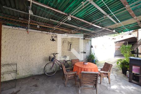 Casa à venda com 180m², 3 quartos e 3 vagasÁrea Externa