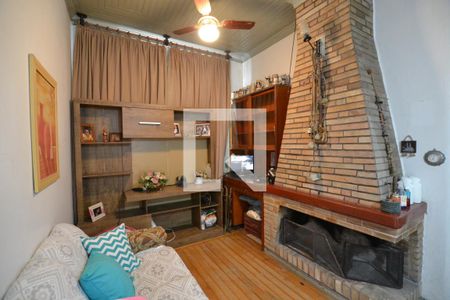 Sala de casa à venda com 3 quartos, 180m² em Ipanema, Porto Alegre