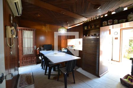 Casa à venda com 180m², 3 quartos e 3 vagasCopa