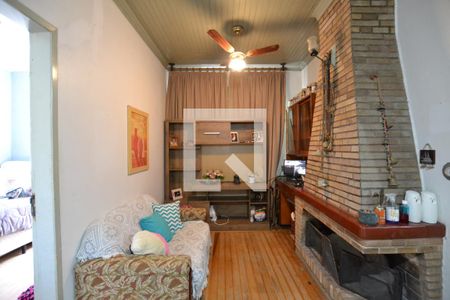 Sala de casa à venda com 3 quartos, 180m² em Ipanema, Porto Alegre