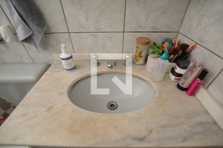 Casa à venda com 180m², 3 quartos e 3 vagasBanheiro