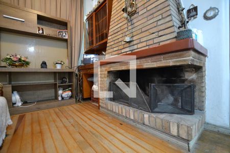 Lareira de casa à venda com 3 quartos, 180m² em Ipanema, Porto Alegre