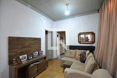 Sala de casa à venda com 3 quartos, 180m² em Ipanema, Porto Alegre