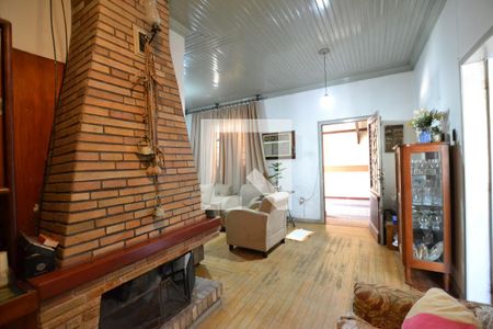 Sala de casa à venda com 3 quartos, 180m² em Ipanema, Porto Alegre