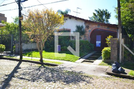 Casa à venda com 180m², 3 quartos e 3 vagasFachada