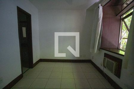 Suíte de casa de condomínio à venda com 4 quartos, 79m² em Vargem Grande, Rio de Janeiro