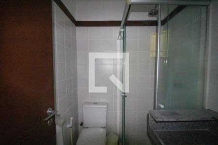 Banheiro da Suíte de casa de condomínio à venda com 4 quartos, 79m² em Vargem Grande, Rio de Janeiro