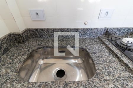 Detalhe cozinha de kitnet/studio para alugar com 1 quarto, 30m² em Jardim Helena, São Paulo