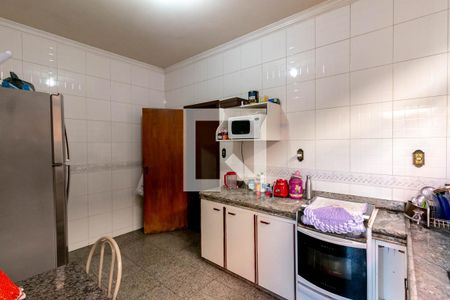 Casa para alugar com 720m², 4 quartos e 4 vagasCozinha