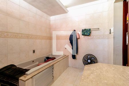 Casa para alugar com 720m², 4 quartos e 4 vagasBanheiro da Suíte