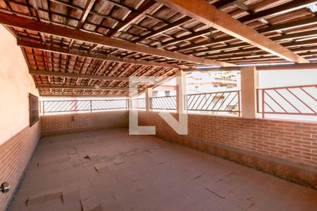Casa para alugar com 720m², 4 quartos e 4 vagasCobertura