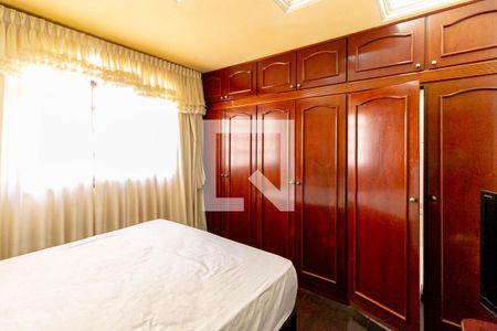 Casa para alugar com 720m², 4 quartos e 4 vagasQuarto Suíte