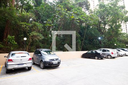 Apartamento à venda com 136m², 4 quartos e 2 vagasArea comum - estacionamento