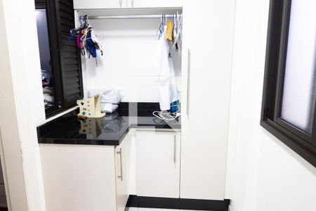 Apartamento à venda com 136m², 4 quartos e 2 vagasÁrea de Serviço