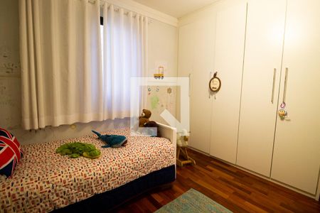 Apartamento à venda com 136m², 4 quartos e 2 vagasSuíte 2