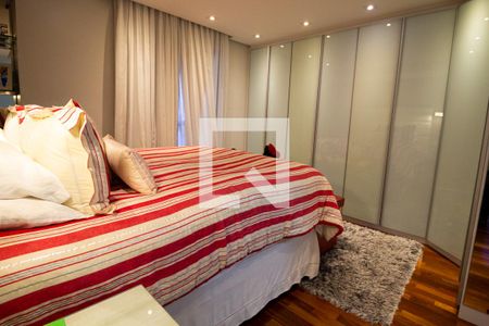 Apartamento à venda com 136m², 4 quartos e 2 vagasSuíte master