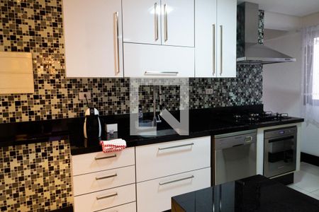 Apartamento à venda com 136m², 4 quartos e 2 vagasCozinha - Armários