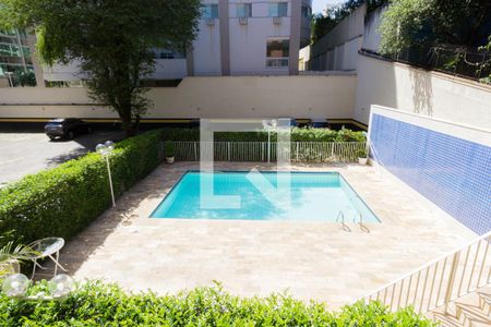 Apartamento à venda com 182m², 2 quartos e 2 vagasPiscina