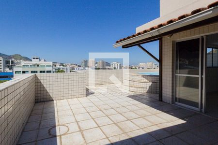 Apartamento à venda com 182m², 2 quartos e 2 vagasCobertura