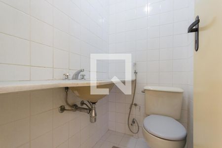 Apartamento à venda com 182m², 2 quartos e 2 vagasBanheiro da Suíte
