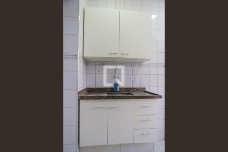 Cozinha de kitnet/studio para alugar com 1 quarto, 30m² em Ponta da Praia, Santos