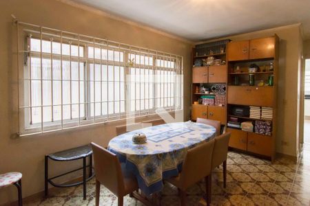 Casa à venda com 350m², 4 quartos e 3 vagasCopa