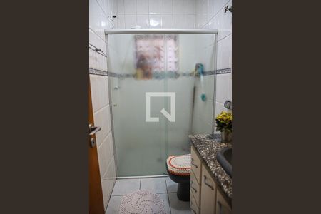 Casa à venda com 142m², 3 quartos e 2 vagas Casa à venda com 142m², 3 quartos e 2 vagasBanheiro