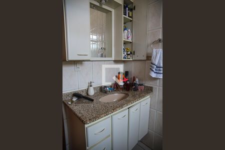 Casa à venda com 142m², 3 quartos e 2 vagas Casa à venda com 142m², 3 quartos e 2 vagassuíte