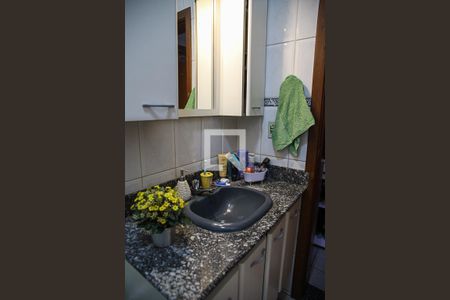 Casa à venda com 142m², 3 quartos e 2 vagas Casa à venda com 142m², 3 quartos e 2 vagasBanheiro