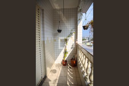 varanda de casa à venda com 3 quartos, 142m² em Osvaldo Cruz, São Caetano do Sul