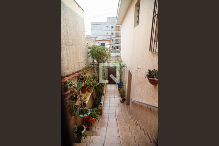 Casa à venda com 142m², 3 quartos e 2 vagas Casa à venda com 142m², 3 quartos e 2 vagasCorredor