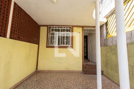 Casa para alugar com 230m², 3 quartos e 1 vaga Casa para alugar com 230m², 3 quartos e 1 vagaGaragem