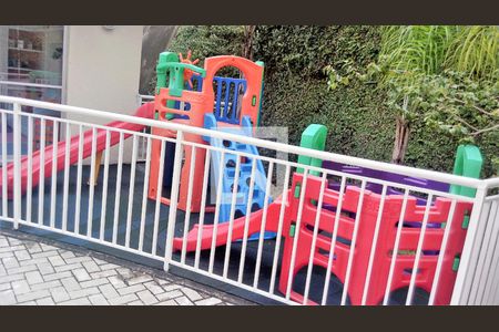 Apartamento à venda com 65m², 2 quartos e sem vagaÁrea comum