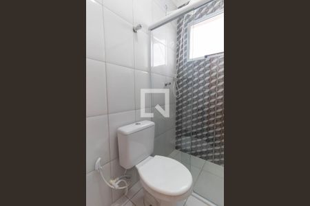 Casa de condomínio à venda com 64m², 2 quartos e 1 vagaBanheiro da Suíte 1