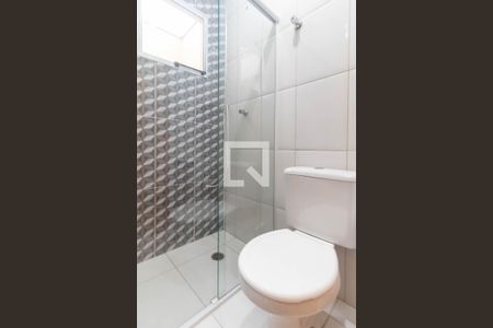 Casa de condomínio à venda com 64m², 2 quartos e 1 vagaBanheiro da Suíte 2