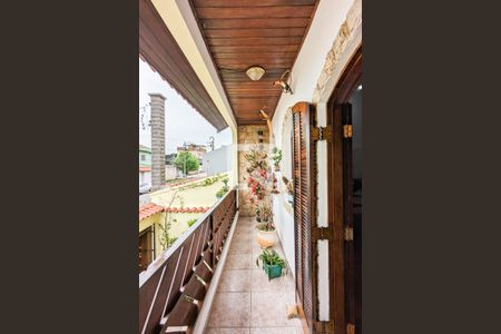 Varanda de casa à venda com 4 quartos, 171m² em Alves Dias, São Bernardo do Campo