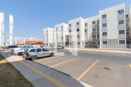 Vista do Quarto 1 de apartamento para alugar com 2 quartos, 46m² em Condomínio Residencial Porto Dourado 2, Goiânia