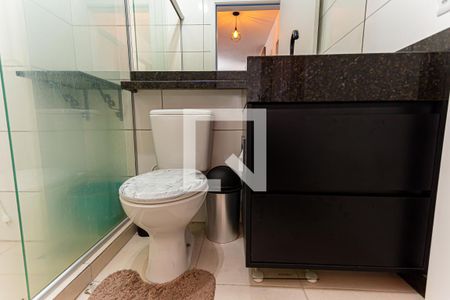 Apartamento à venda com 56m², 2 quartos e 1 vaga Apartamento à venda com 56m², 2 quartos e 1 vagaBanheiro