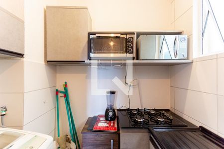 Apartamento à venda com 56m², 2 quartos e 1 vaga Apartamento à venda com 56m², 2 quartos e 1 vagaCozinha e Área de Serviço