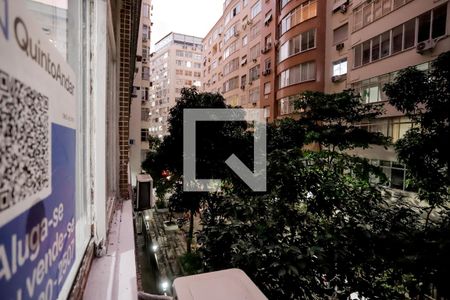 Vista  de apartamento para alugar com 3 quartos, 140m² em Copacabana, Rio de Janeiro
