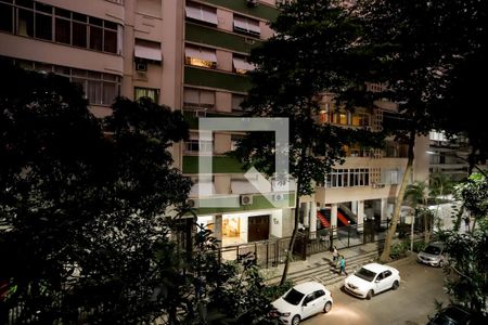 Vista  de apartamento para alugar com 3 quartos, 140m² em Copacabana, Rio de Janeiro