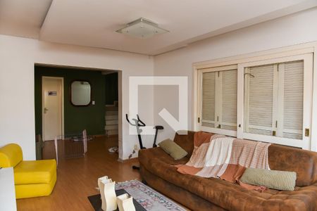 Sala de Estar de casa à venda com 3 quartos, 300m² em Jardim Itu Sabará, Porto Alegre