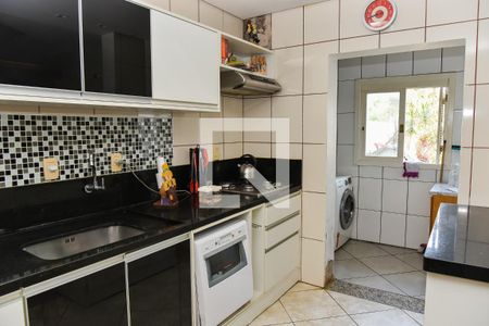 Casa à venda com 300m², 3 quartos e 2 vagasCozinha
